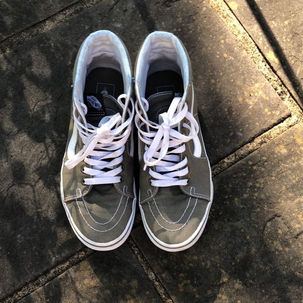 Women’s CANVAS SK8-HI